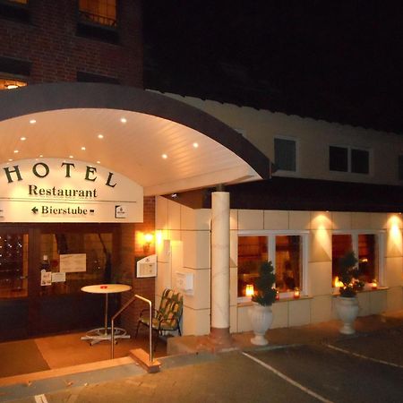 Hotel Pfeffermuehle Borchen エクステリア 写真